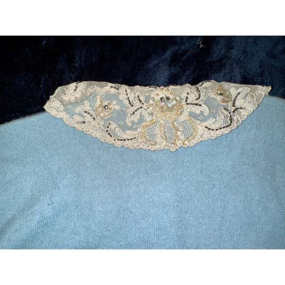 VINTAGE LACE PEARL BEADED COLLAR RHINESTONE BUTTON CASHMERE CARDIGAN SWEATER - Picture 4 of 10
